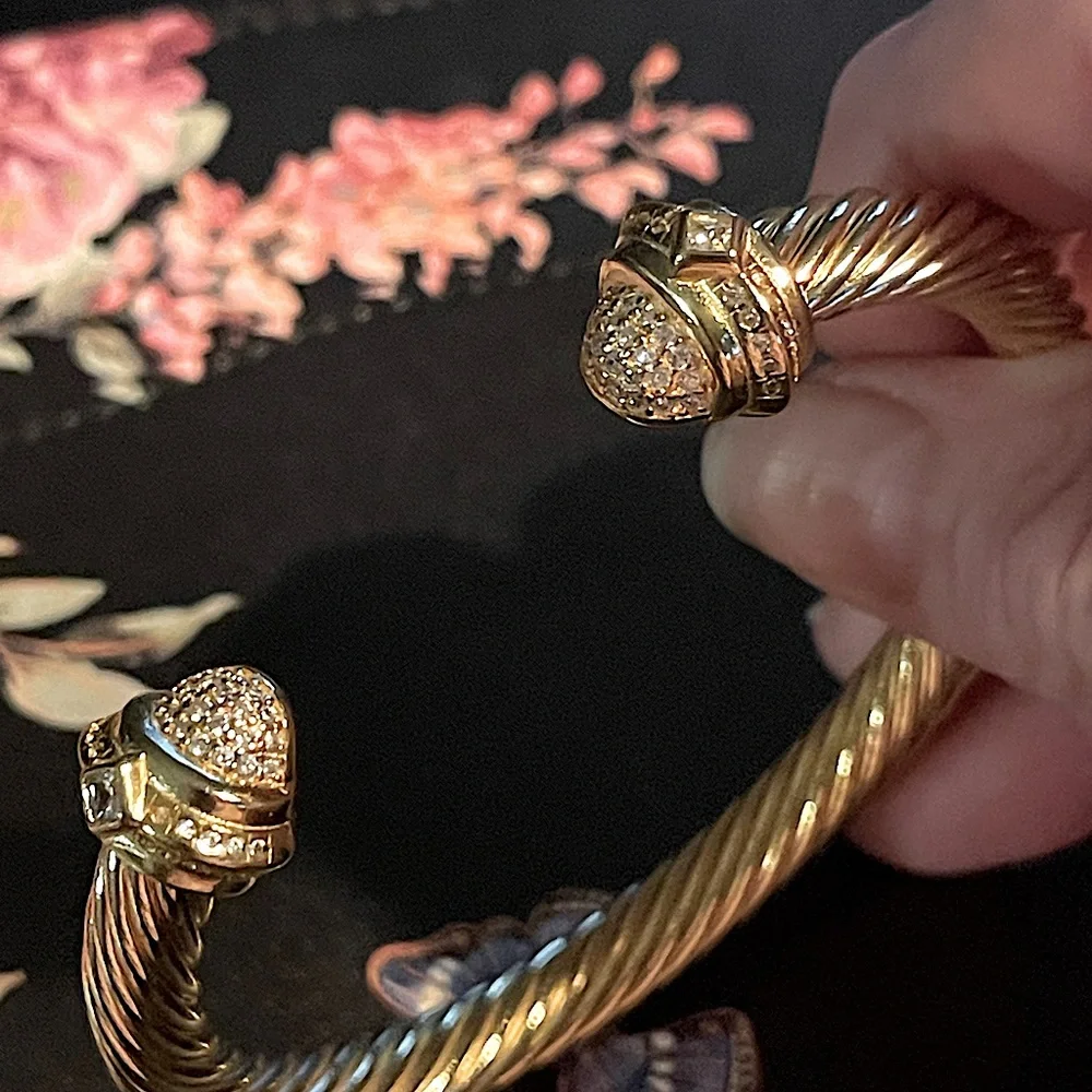 EUC David Yurman RENAISSANCE® OVAL CABLESPIRA® BRACELET, 18K Gold, Diamonds, 7mm - Picture 1 of 9